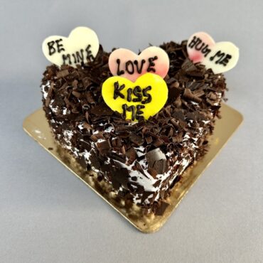 Black Forest Heart Shape Cake Dp Saini Florist