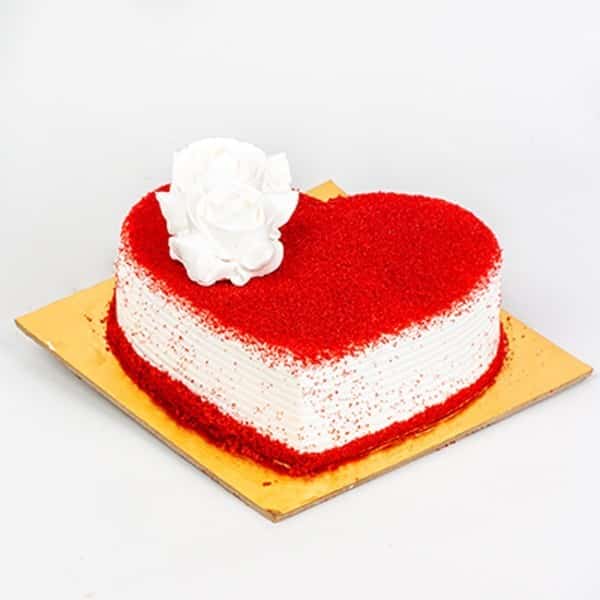 Red Velvet Cake Designs for Birthday & Anniversary