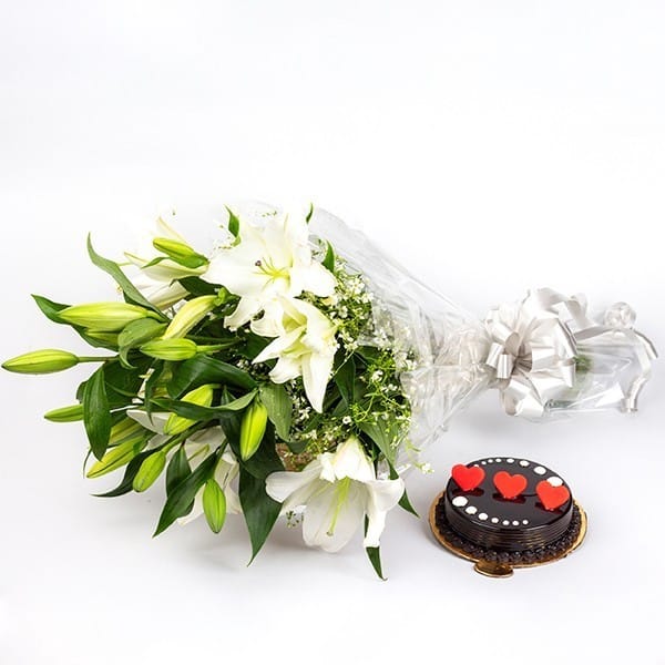White lilies Bouquet with Truffle Cake