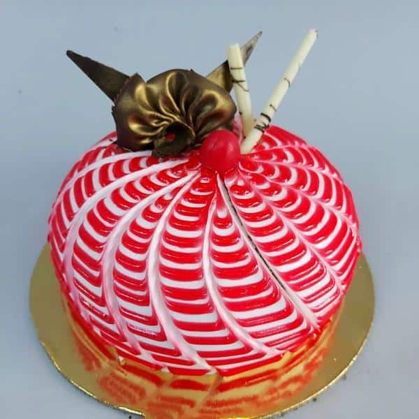 Buy Strawberry Cake 1 Kg Premium 5 Star Online at Best Price | Od