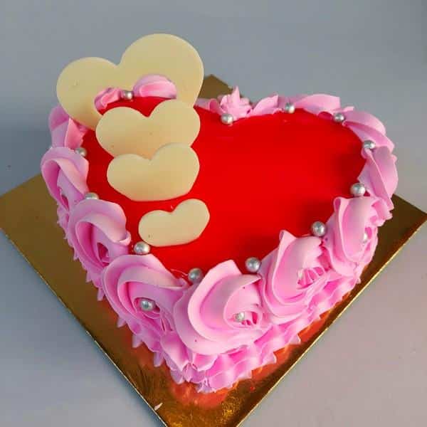 Heart cake | Valentines day cakes, Mini cakes birthday, Simple birthday cake