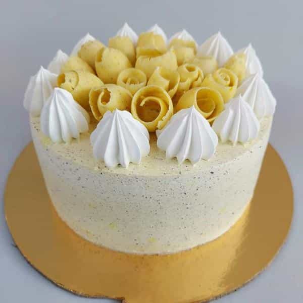 Butterscotch designer cake