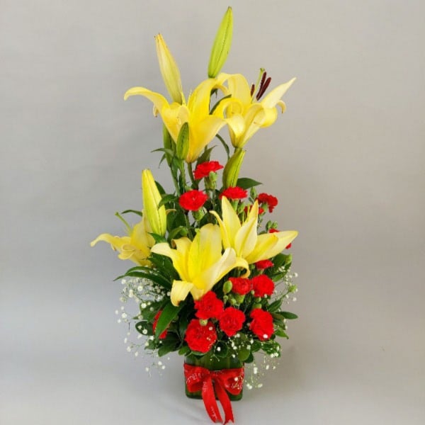 Lille & Carnation in Vase Arrangement